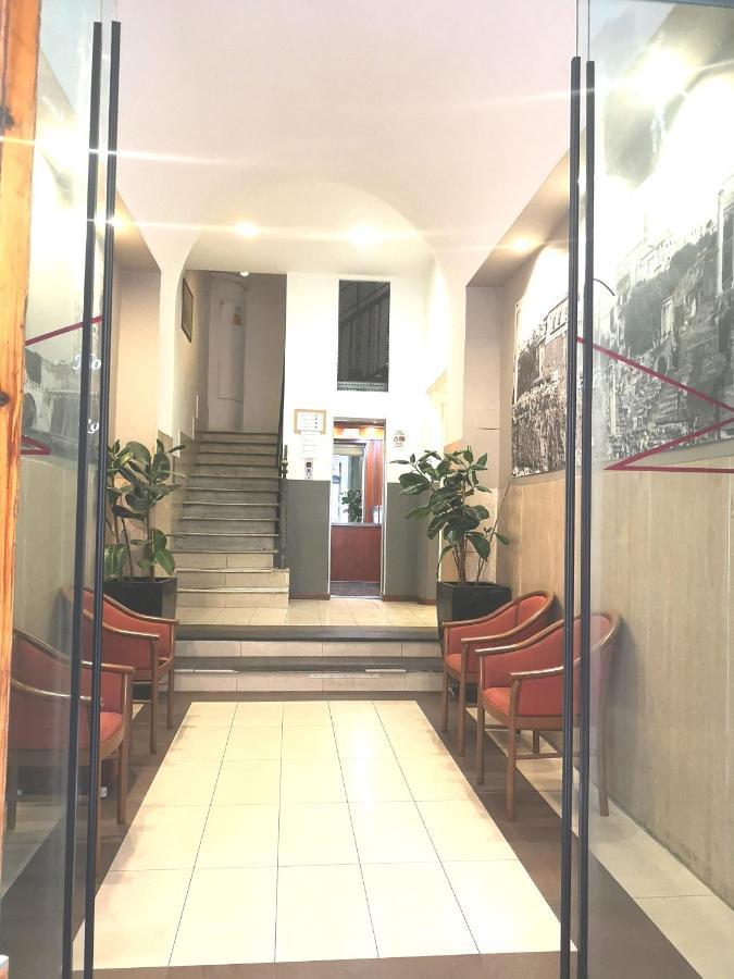Rome Travellers Hotel Exteriör bild