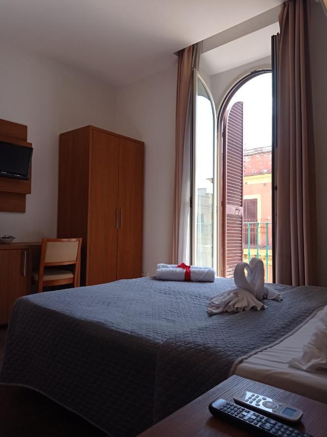 Rome Travellers Hotel Exteriör bild